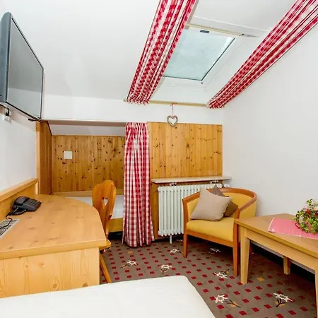 Konukevi Steigmuehle Garni 3*